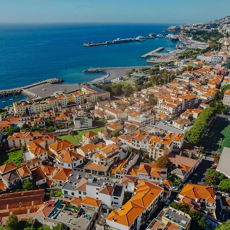 Flh A Quinta Do Conde Iv فونشال